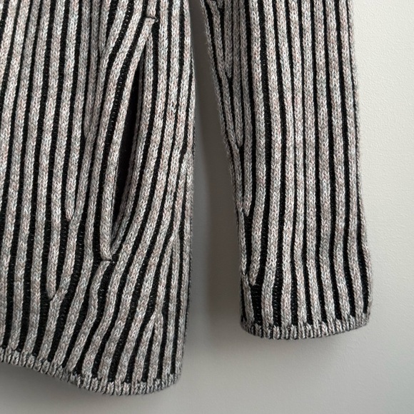 lululemon cotton-cashmere wrap - Picture 5 of 15